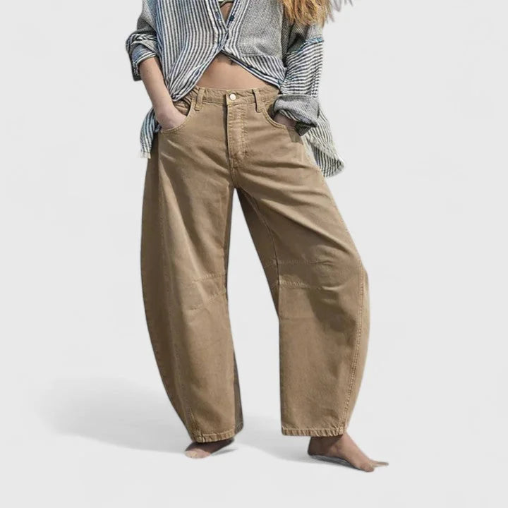 Beige Women's High-Waist Barrel Leg Jeans — Juliet Curved-Seam Cropped Ankle - Front Striped Top