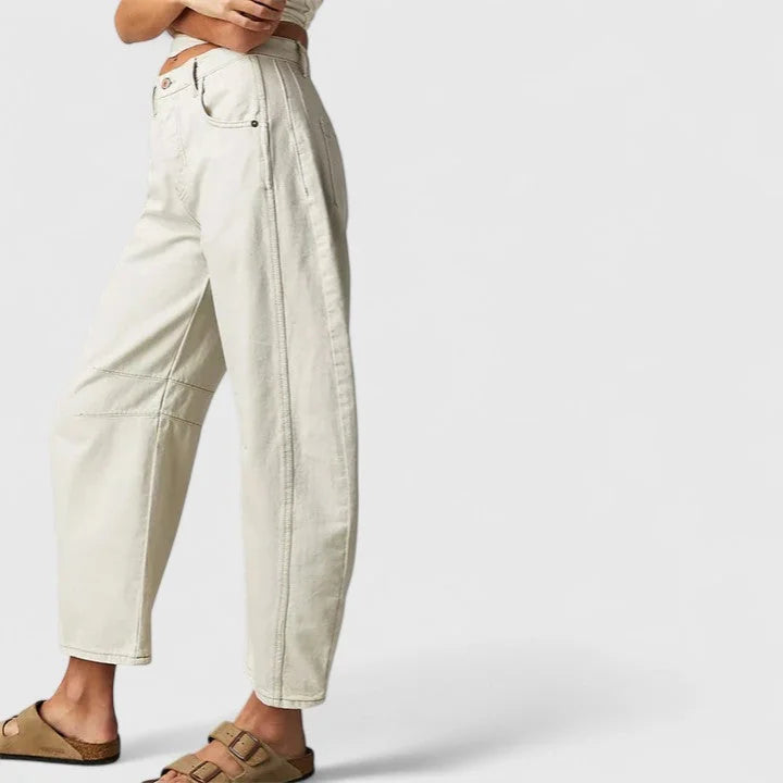 White Women's High-Waist Barrel Leg Jeans — Juliet Curved-Seam Cropped Ankle - Side Pose