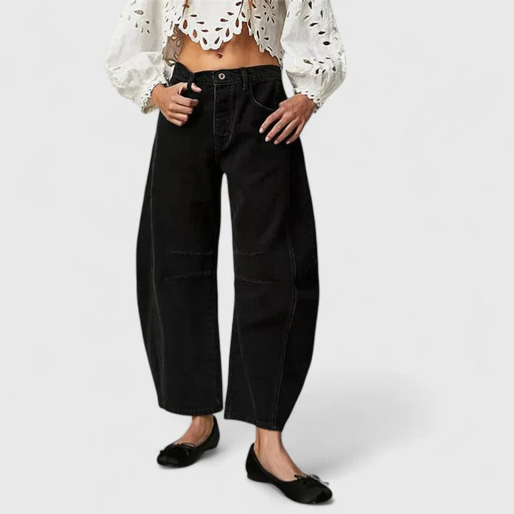 Black Women's High-Waist Barrel Leg Jeans — Juliet Curved-Seam Cropped Ankle - Front Full Flats