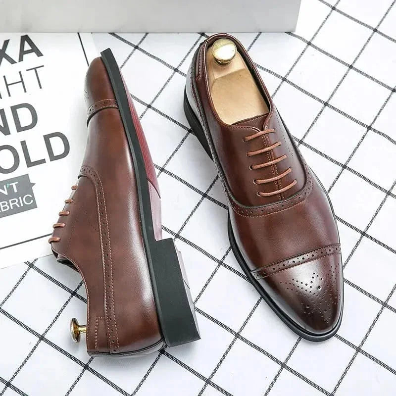 Brown Men's Cap-Toe Leather Oxford Shoes — Blakely Formal Lace-Up Brogue - Flat Lay Pair