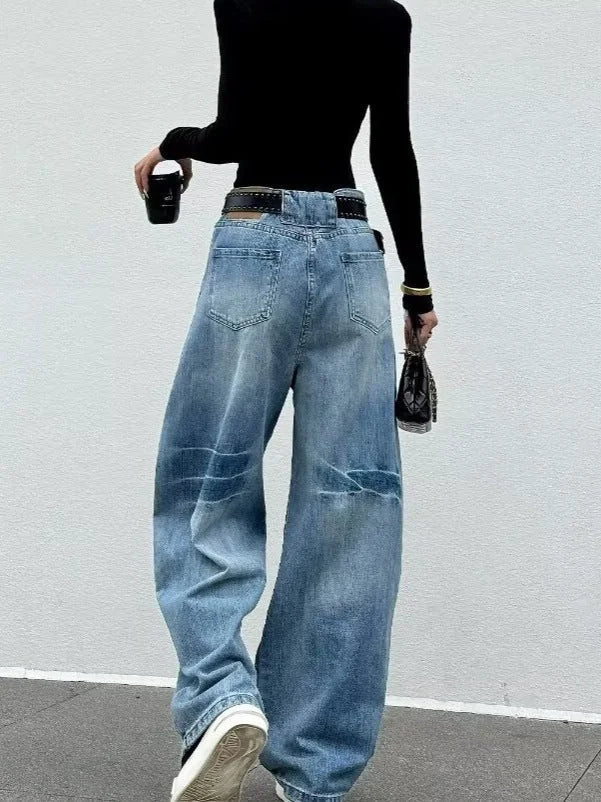 Blue Women's High Waist Barrel Leg Jeans — Yvonne Washed Denim Wide-Leg - Back Detail