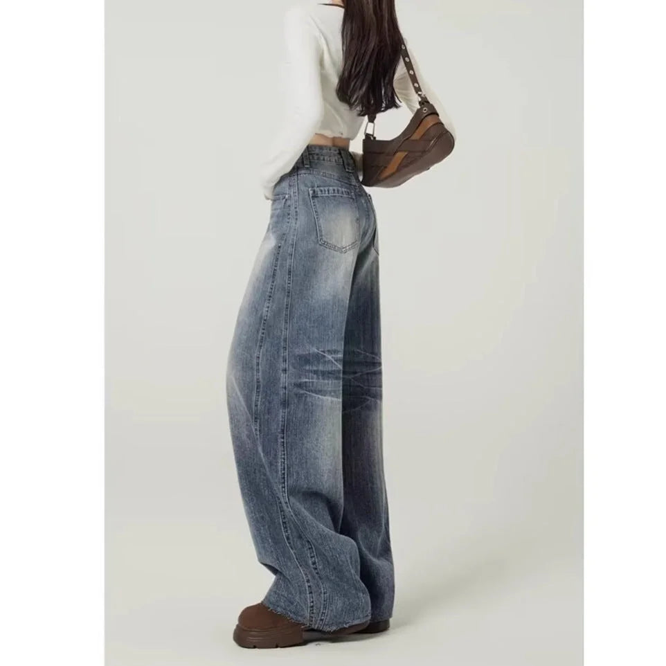 Blue Women's High Waist Barrel Leg Jeans — Amber Wide-Leg Washed High-Waisted - Back Detail