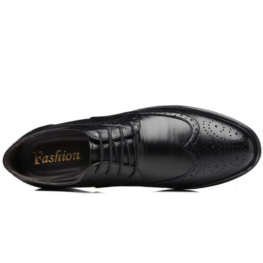Black Men's Leather Wingtip Oxford Shoes — Luke Cushioned Lace-Up Brogue - Top View Single
