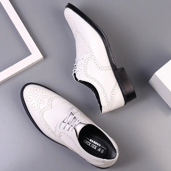 White Men's Leather Wingtip Oxford Shoes — Luke Cushioned Lace-Up Brogue - Flat Lay Angled