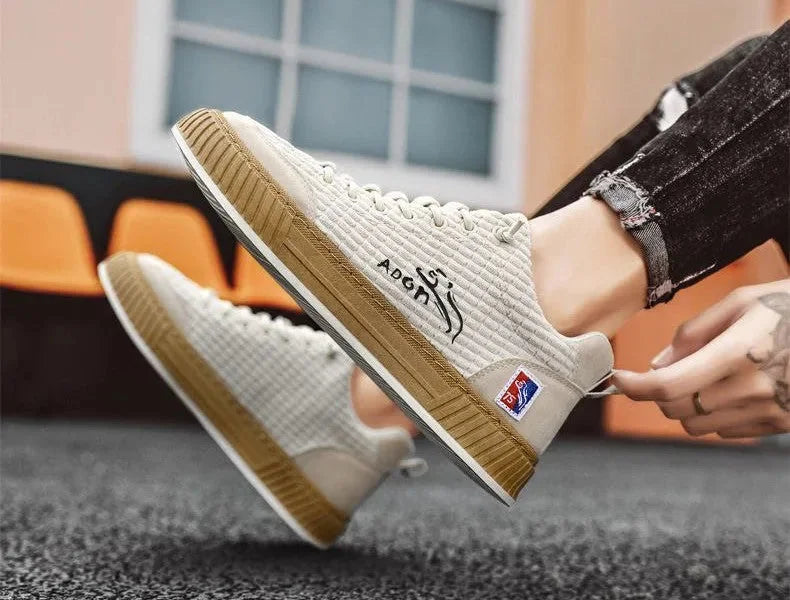 Women's Low Top Sneakers with Lace-Up Closure & Cushioned Platform Sole - Kick Pose Flying