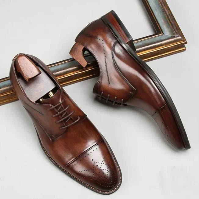 Brown Men's Leather Oxford Shoes — Hayden Burnished Cap Toe Brogue - Sole Profile