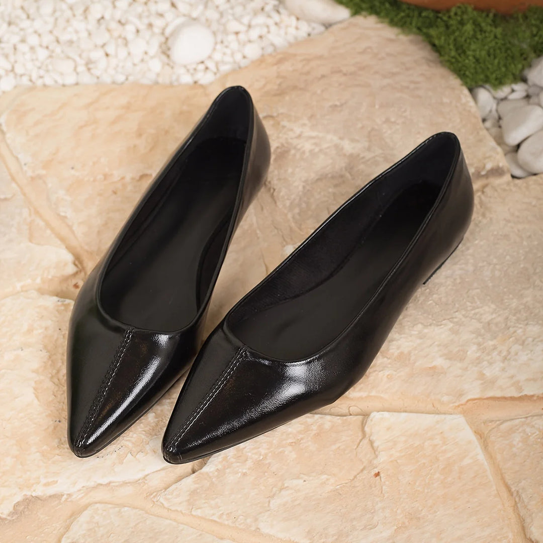 Black Women's Pointed Toe Ballet Flats — Eilidh Leather Slip-On Low-Heel - Flat Lay
