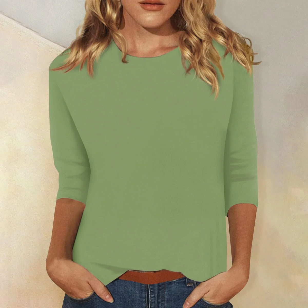 Green Women's Casual Top with Crew Neck & Three-Quarter Sleeves
