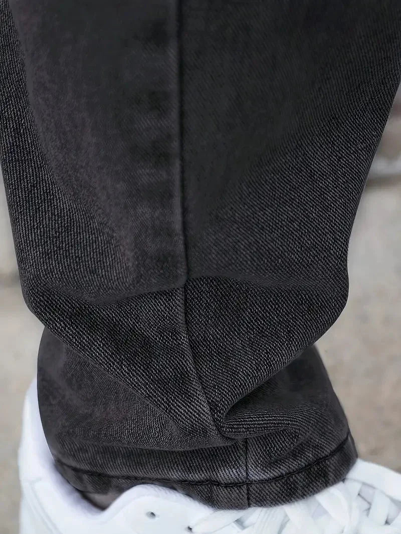Men's Straight Leg Jeans with Relaxed Comfort Fit - Hem Detail Close
