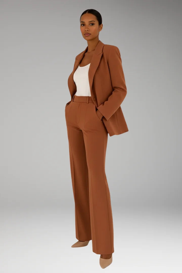 Brown Women's Two-Piece Set with Blazer and Straight-Leg Trousers — Jenna Twill - Side Pose