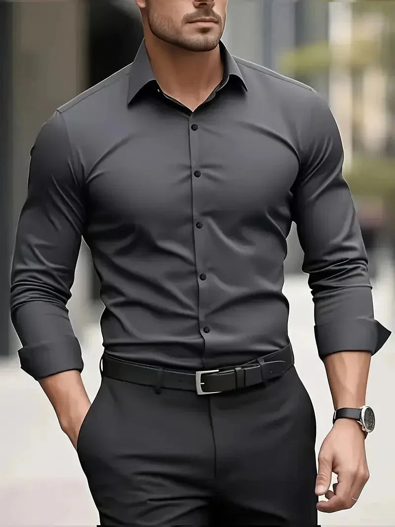 Dark Gray Men's Tailored Executive Shirt in Stretch-Fit Cotton with Button-Front Design