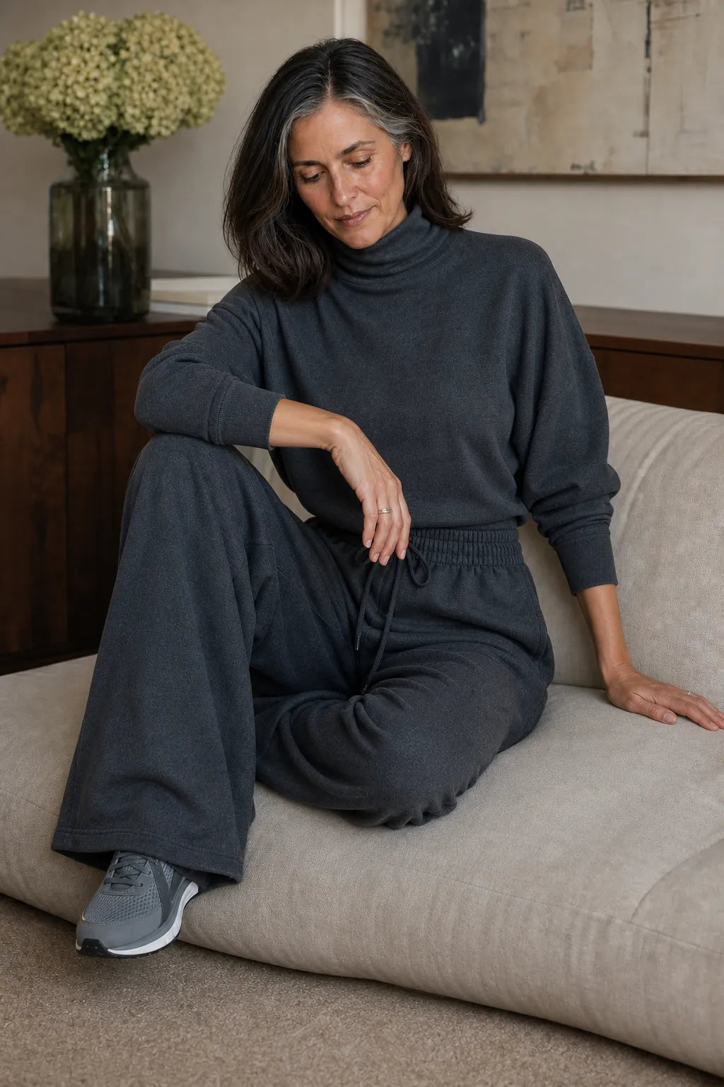 Women's Turtleneck Pants Set with Wide-Leg Silhouette & Cozy Knit Feel - Sitting Couch