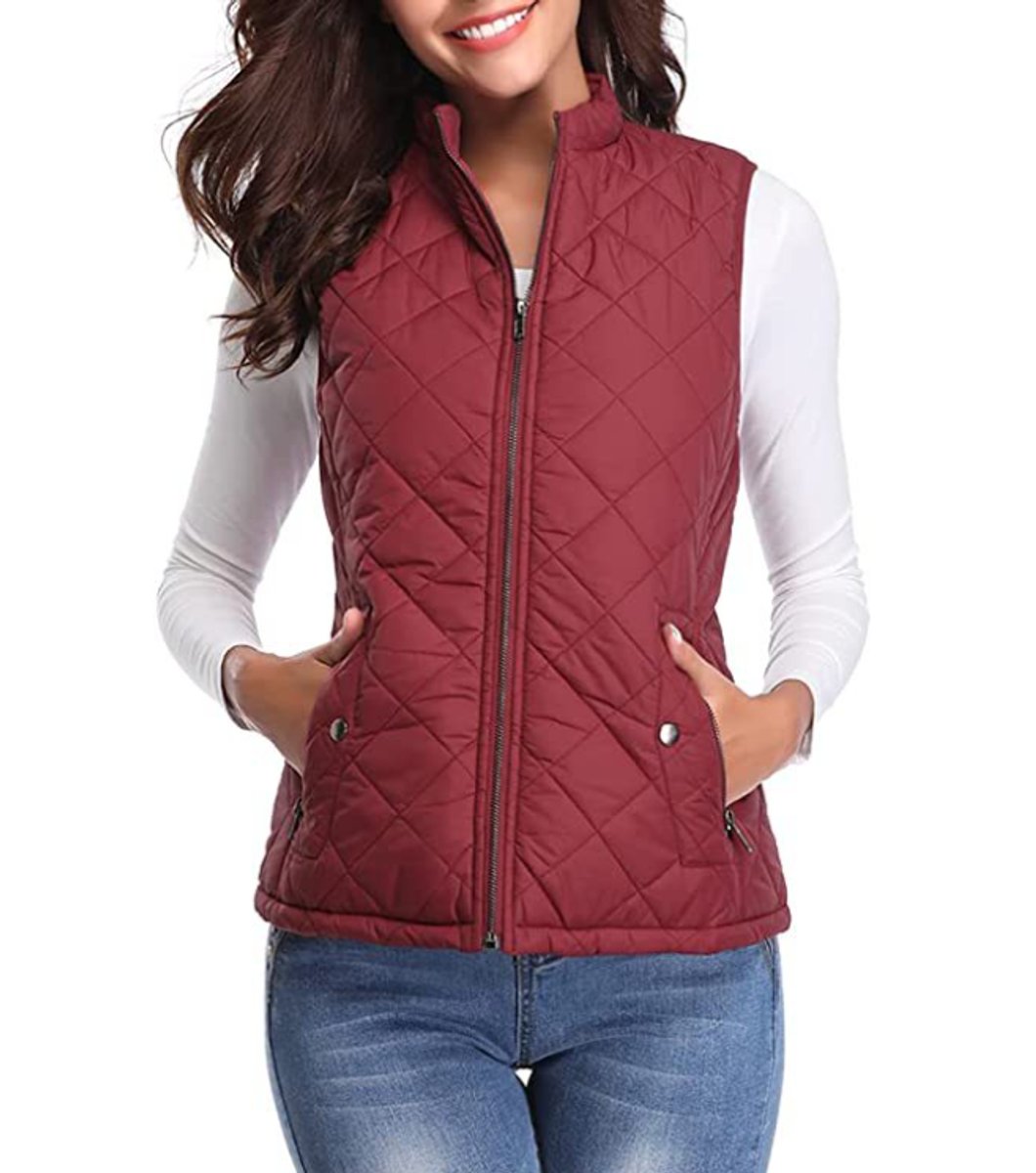 Burgundy Women's Lightweight Quilted Gilet with Relaxed Fit & Zip Pockets