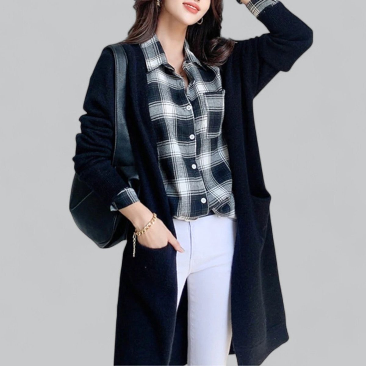 Black Women's Long Oversized Cashmere Cardigan with Open Front & Patch Pockets